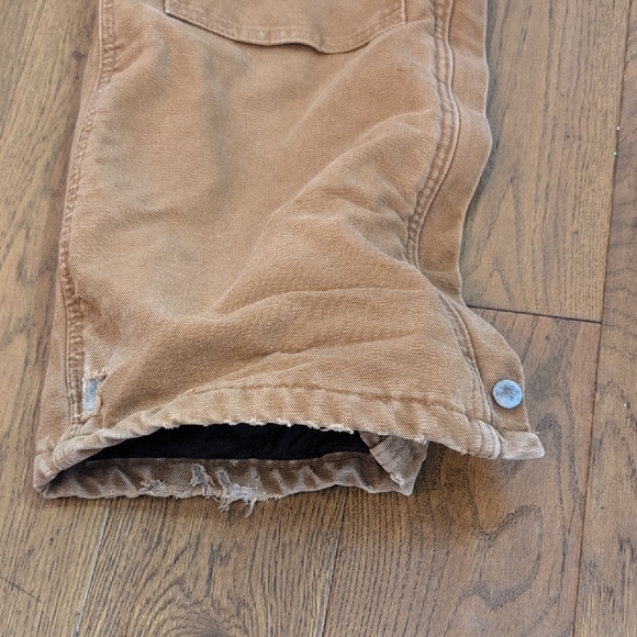 Carhartt womens insulated bib (lined winter overalls) size 4 / 32” inseam - Picture 3 of 14